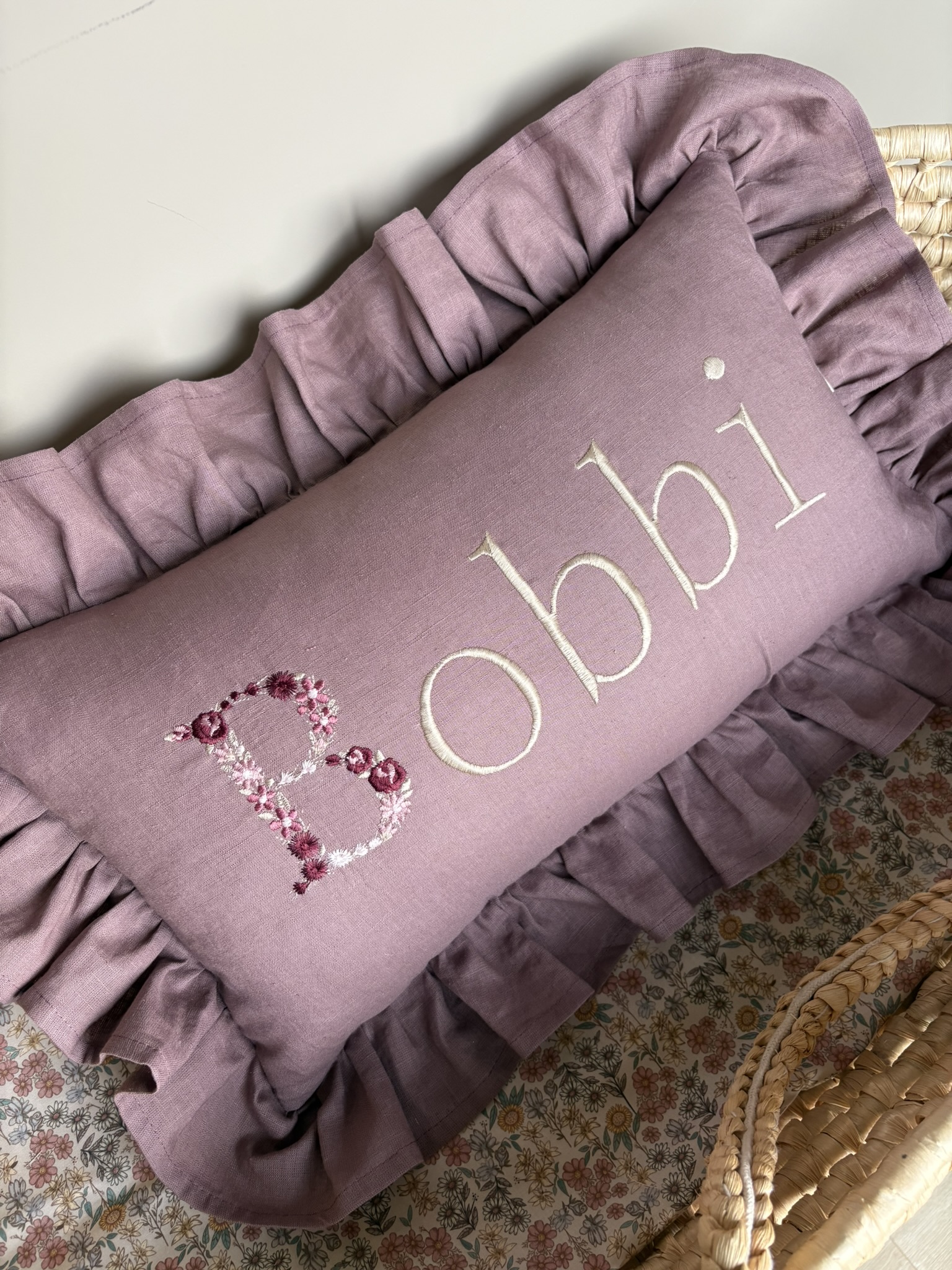 vintage rose met naam en initiaal vintage rose met naam en initiaal